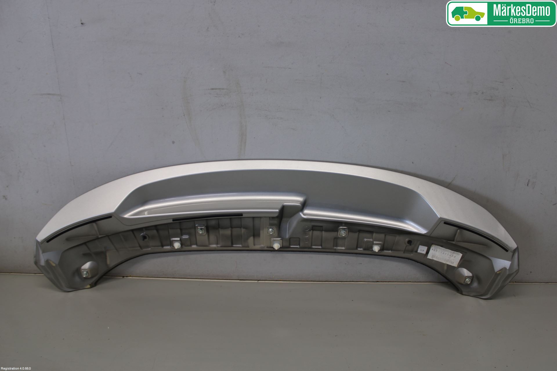 Mitsubishi ECLIPS CROSS Spoiler Baklucka