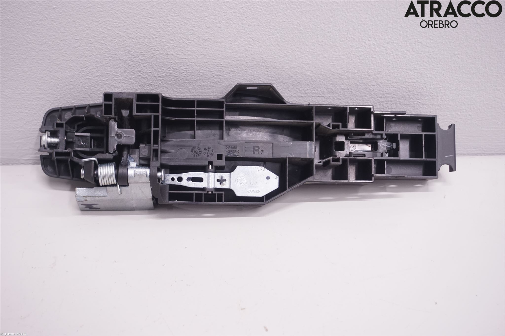 Nissan NOTE E12 14-20 Dörrhandtag Yttre Hö