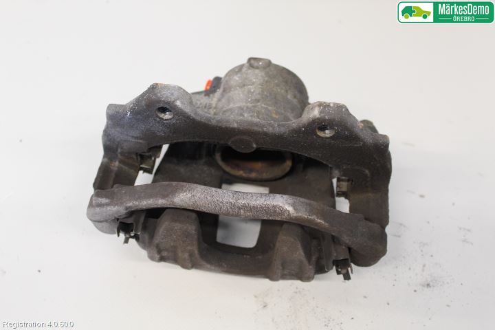 Fiat TIPO/CROSS 16- Bromsok Fram Vänster