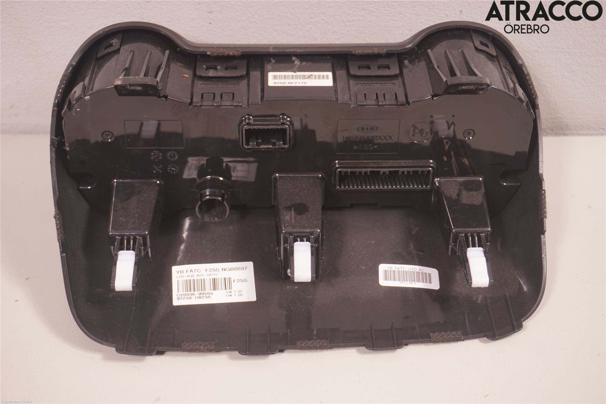 Kia STONIC 18->> Ac Styrenhet Ac Manöveren