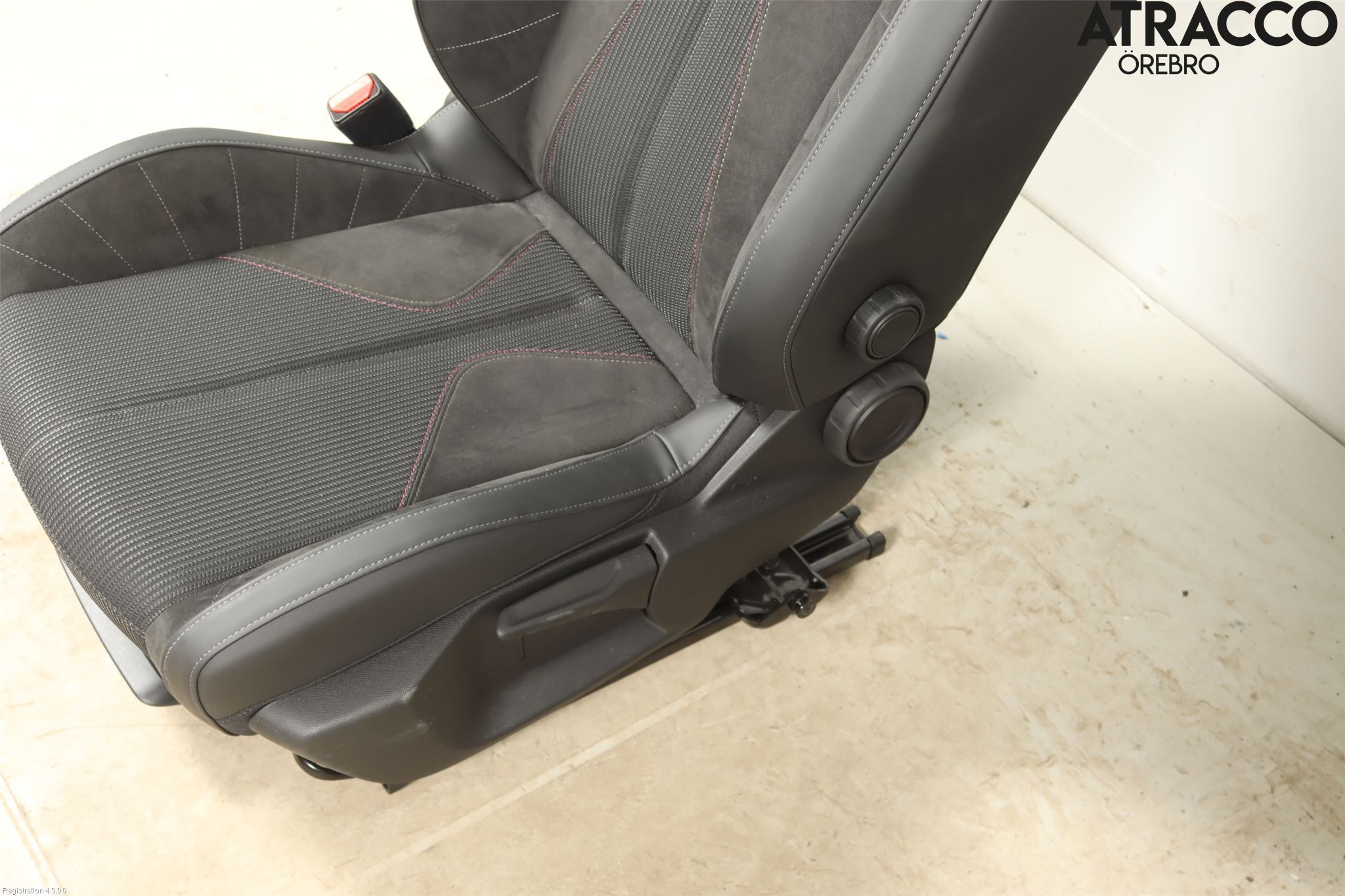 Citroen DS 4 / DS 4 E-TENSE 22- Inredning Stol Fram Vä