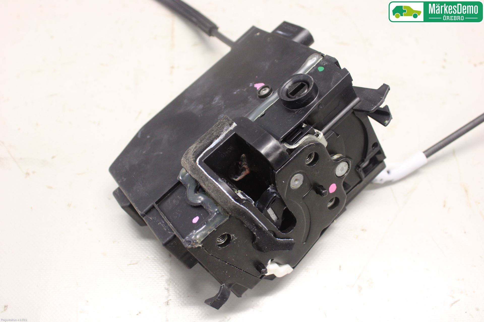 Peugeot 308 14-21 Låskista-Dörrlås