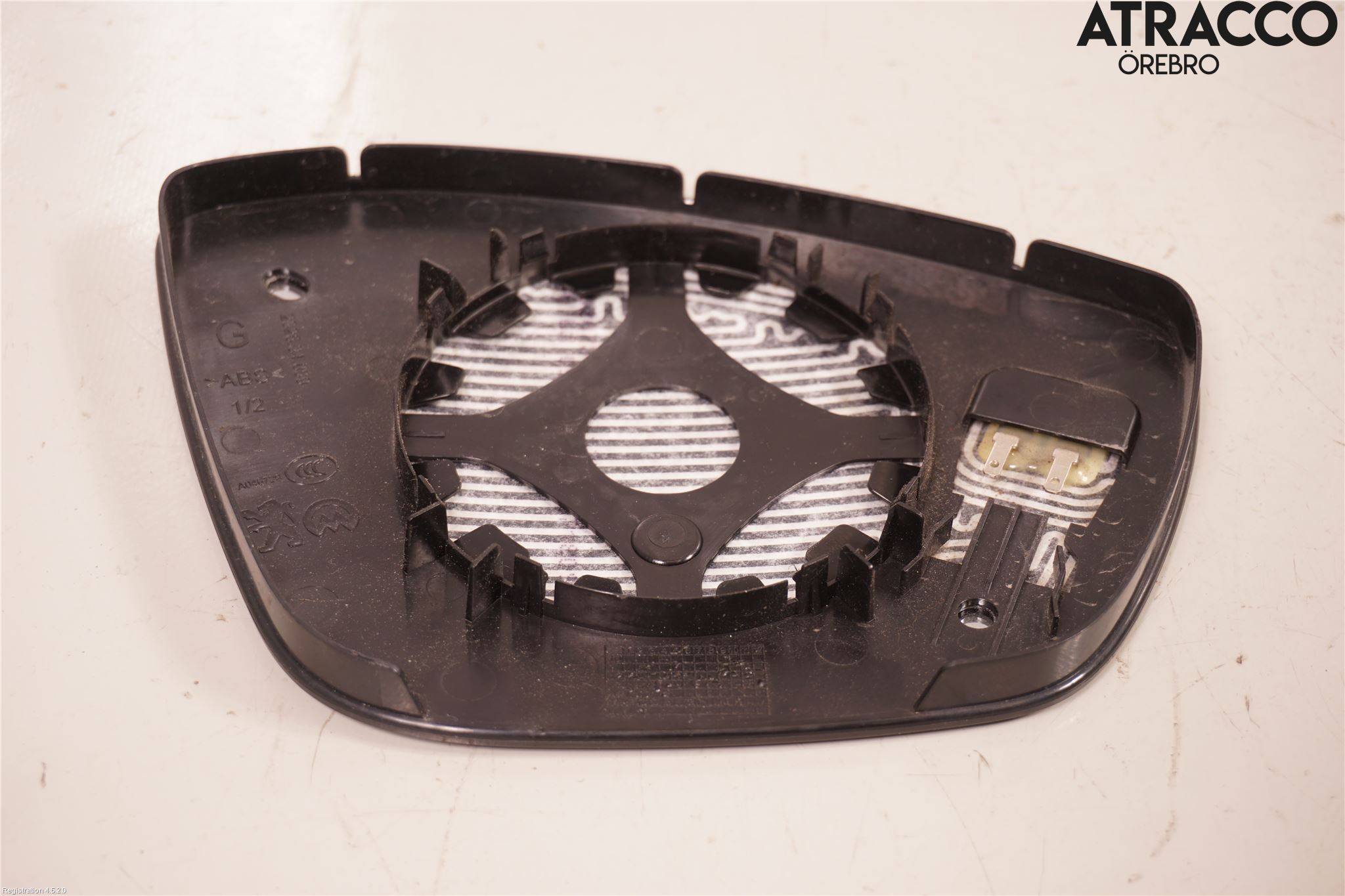 Peugeot 208 12-15 Spegelglas Vä