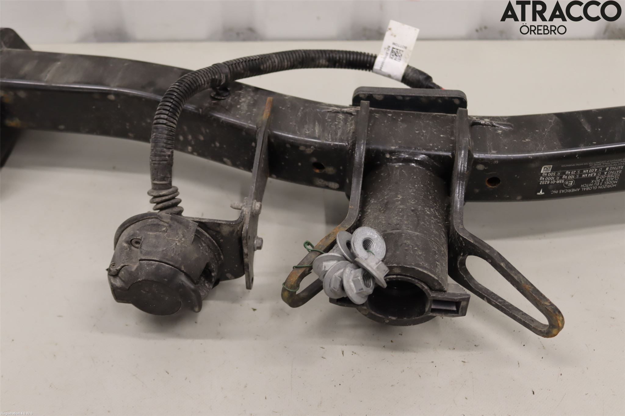 Tesla MODEL 3 17- Dragkrok