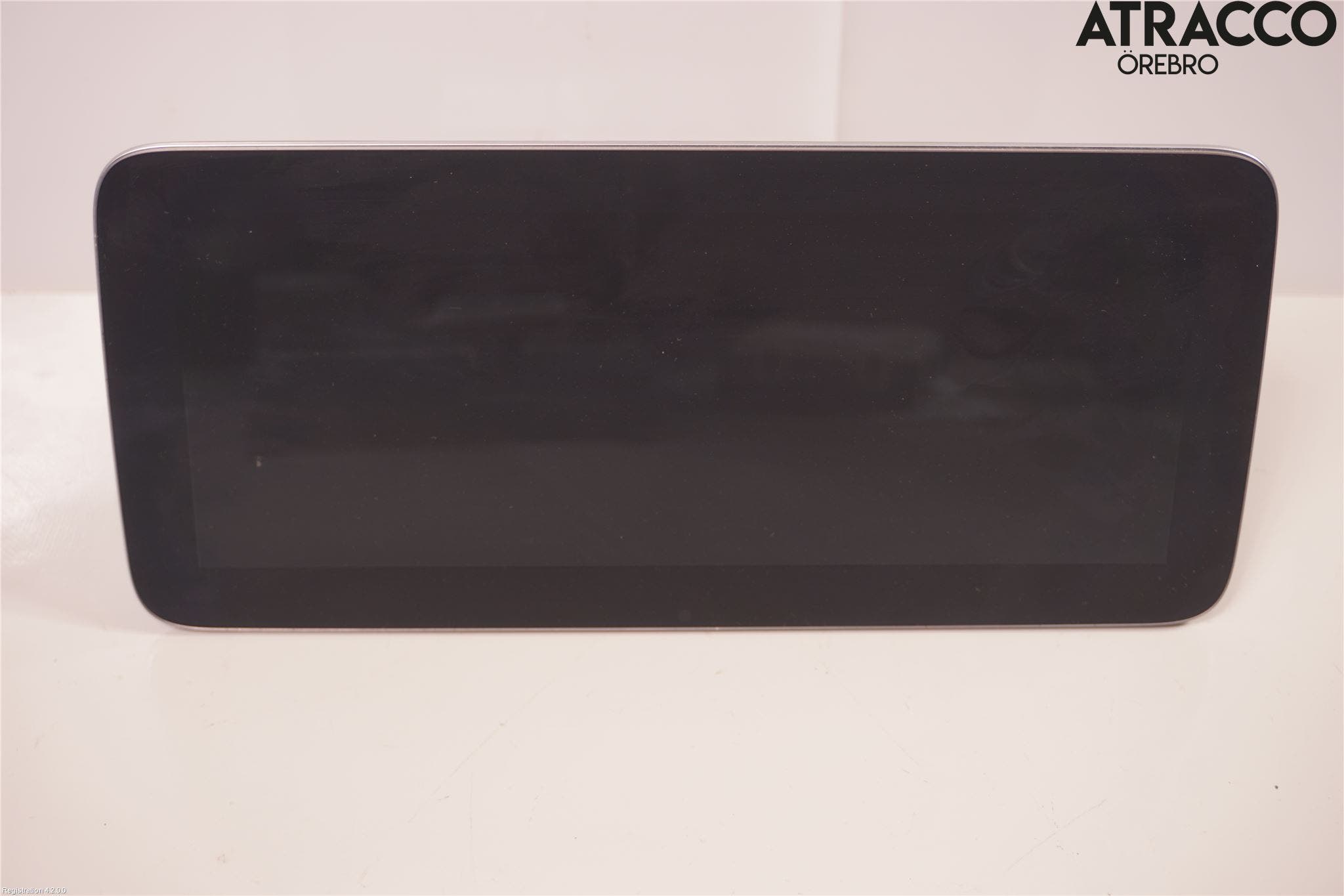 Mercedes-Benz MB C-KLASS (W205) 14-21 Bildskärm