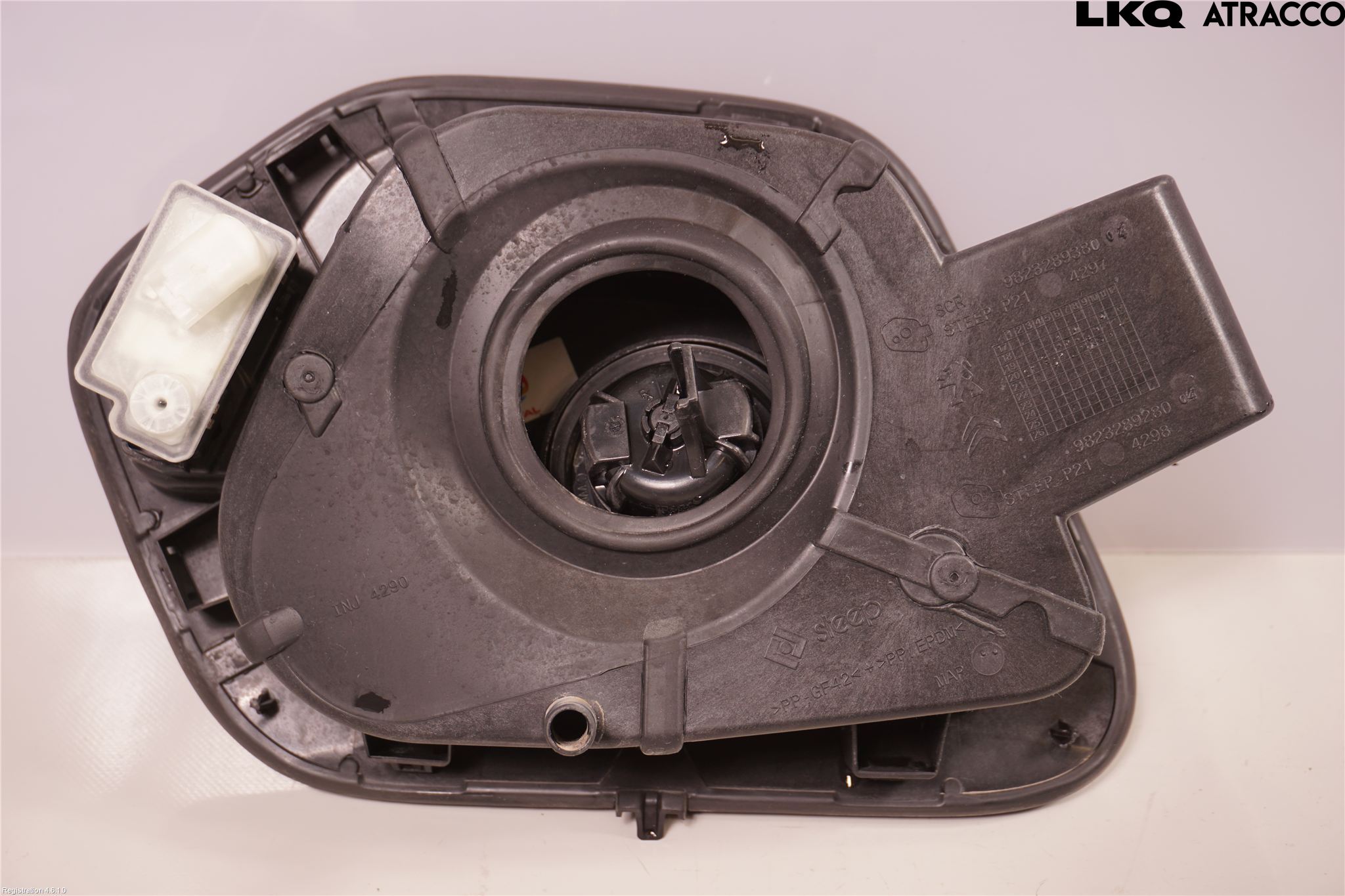 Peugeot 208/E-208 20- Tanklucka