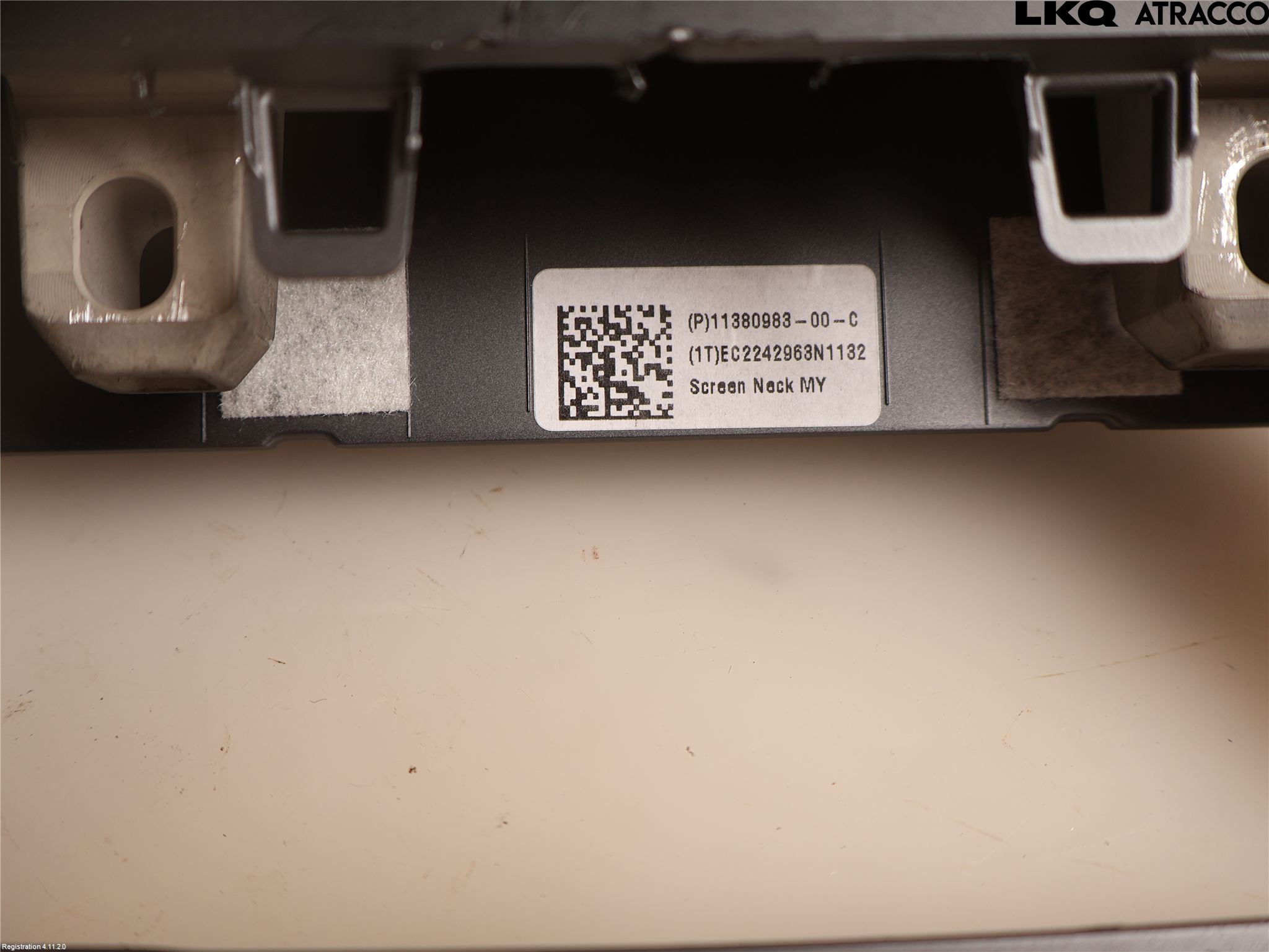 Tesla MODEL Y 21- Bildskärm