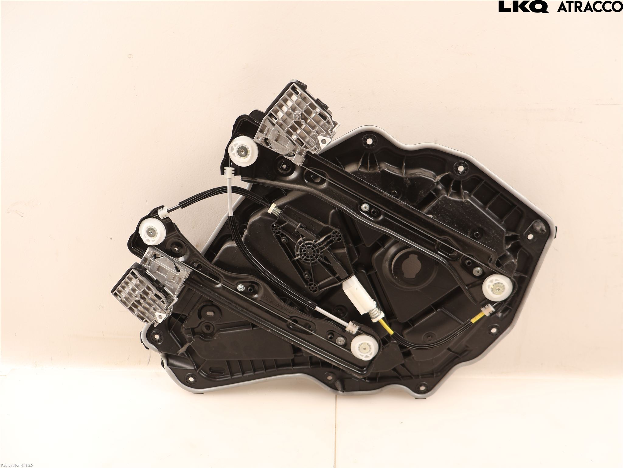 Tesla MODEL Y 21- Fönsterhissmekanism