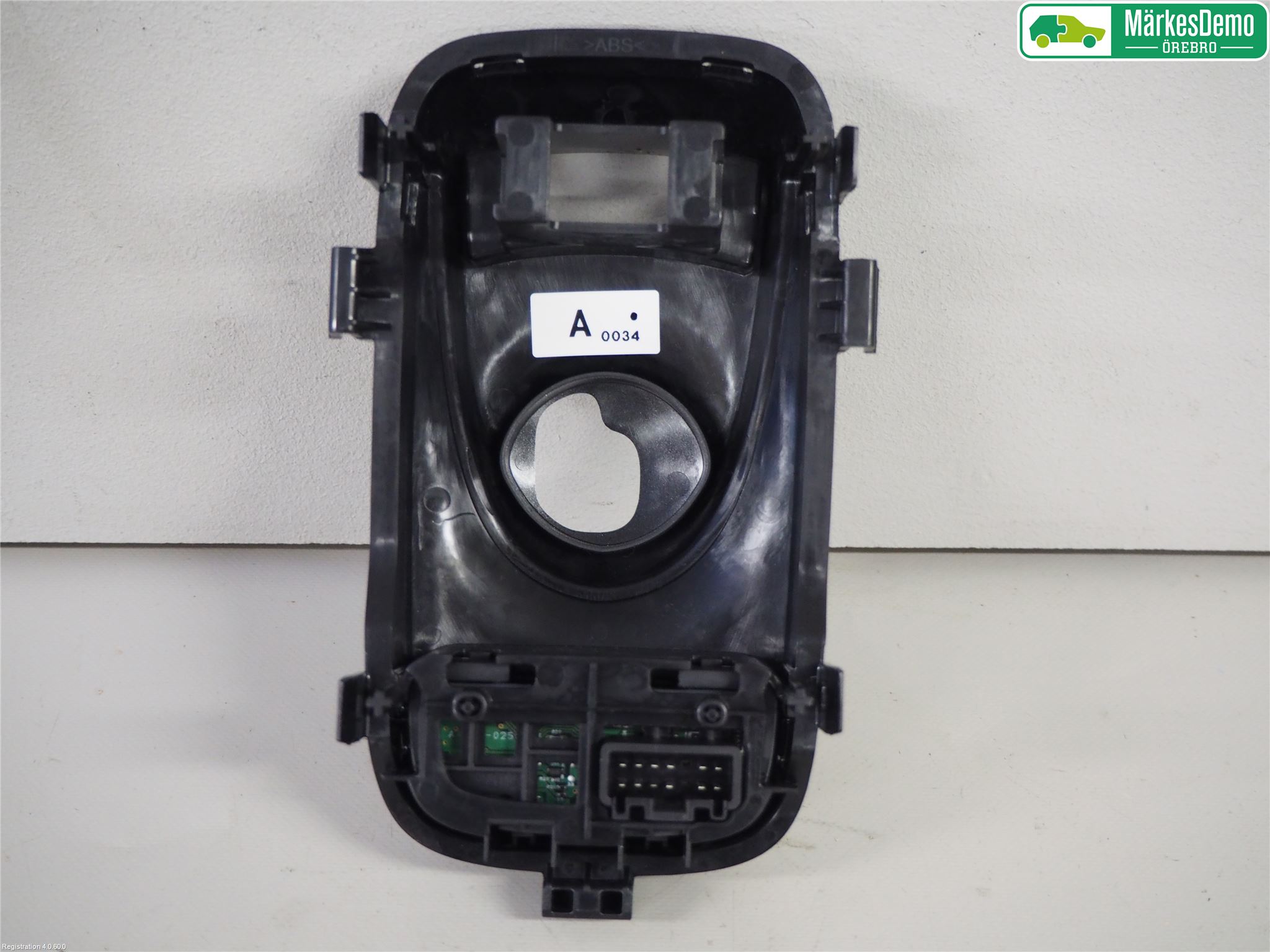 Mitsubishi OUTLANDER 13-21 Inredning Sarg Växelspak