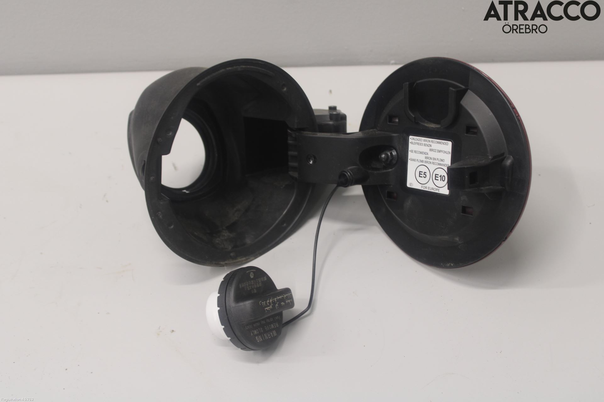 Subaru OUTBACK 15-20 Tanklucka