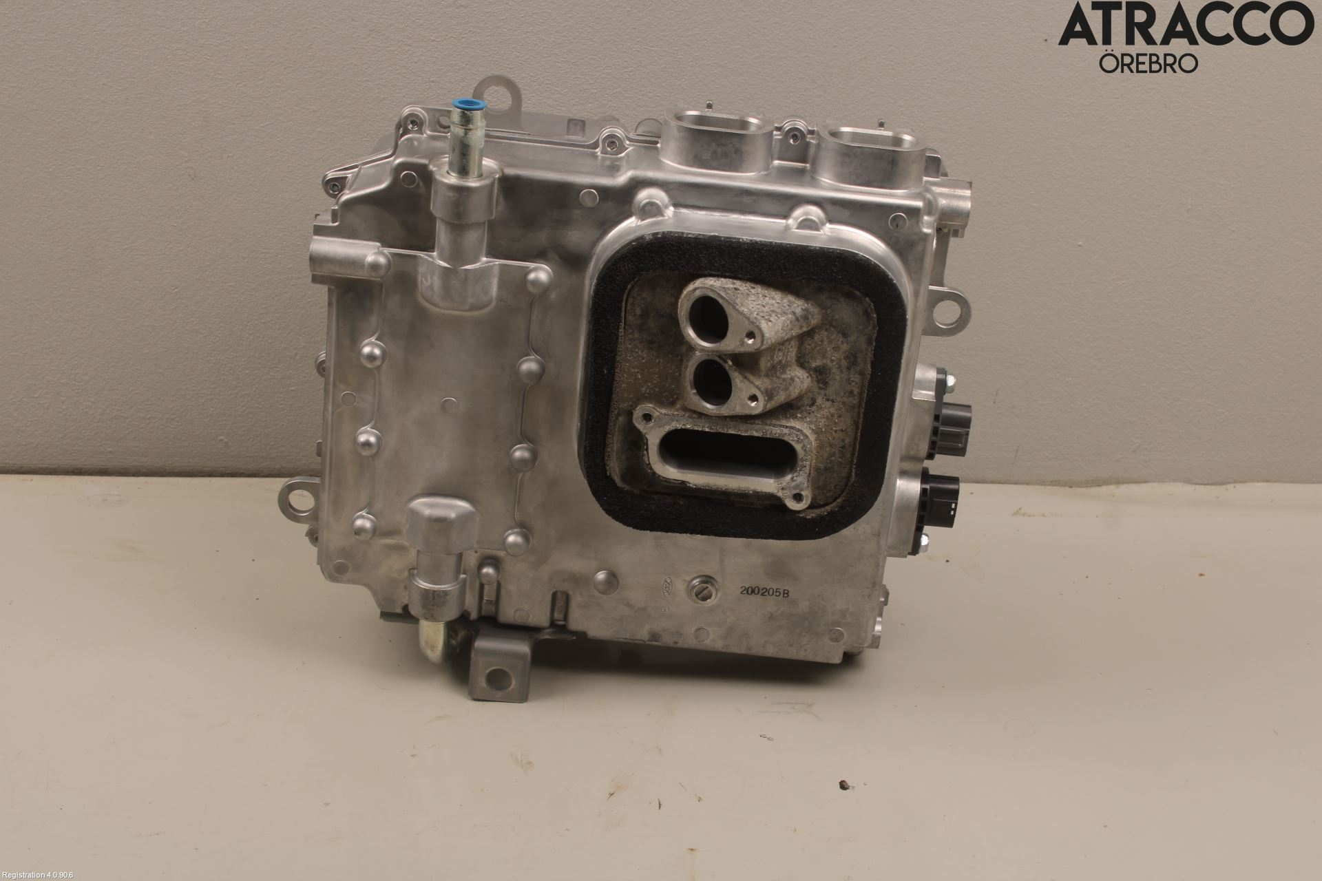 Mitsubishi OUTLANDER 13-21 Inverter Hybrid
