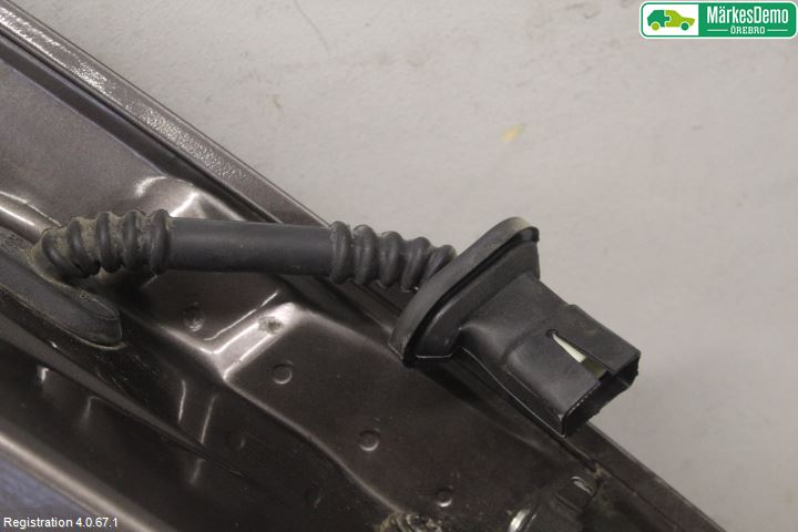 Mitsubishi COLT 09-13 Dörr Bak Vänster