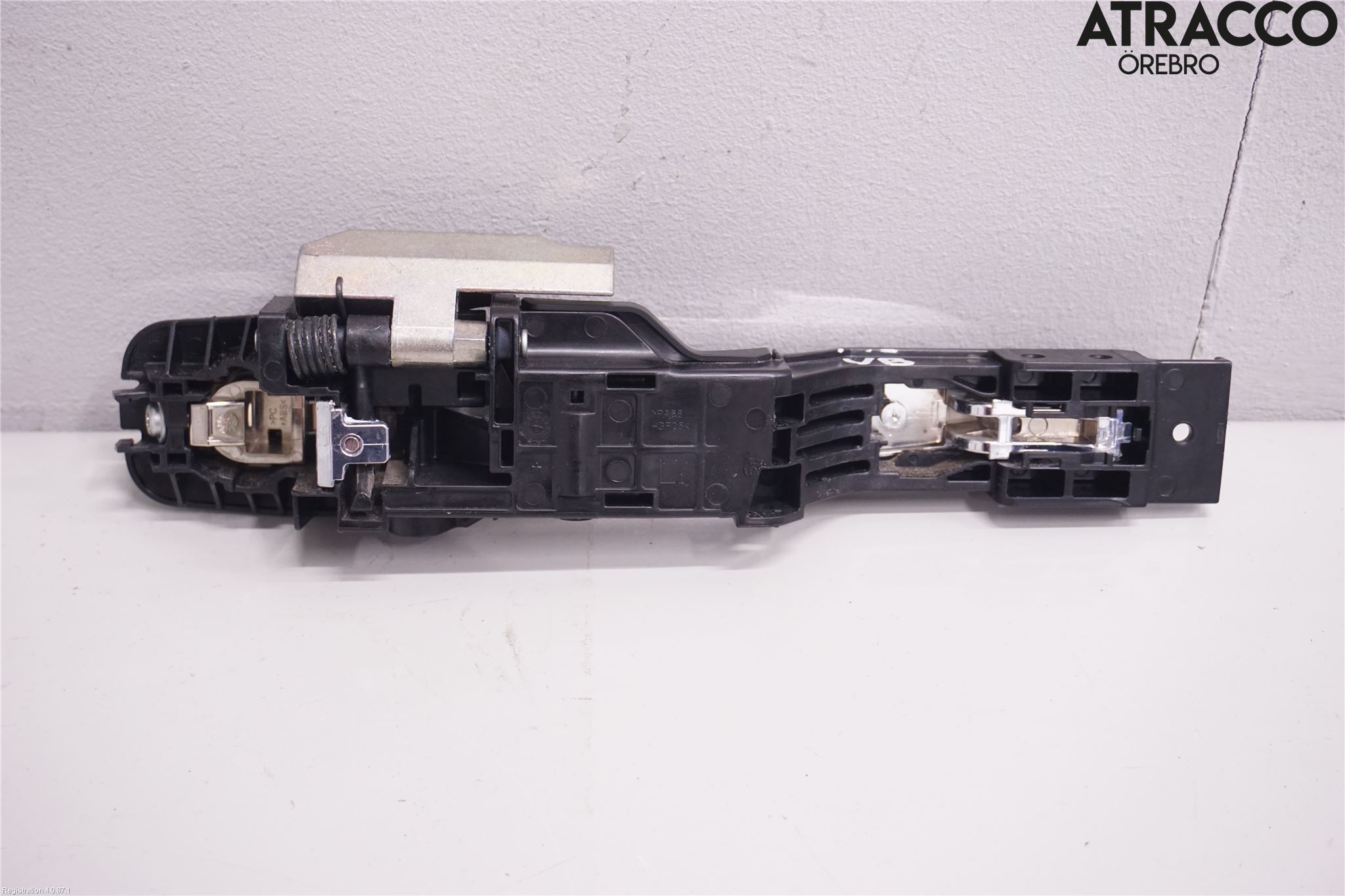 Nissan LEAF 18- Dörrhandtag Yttre Vä