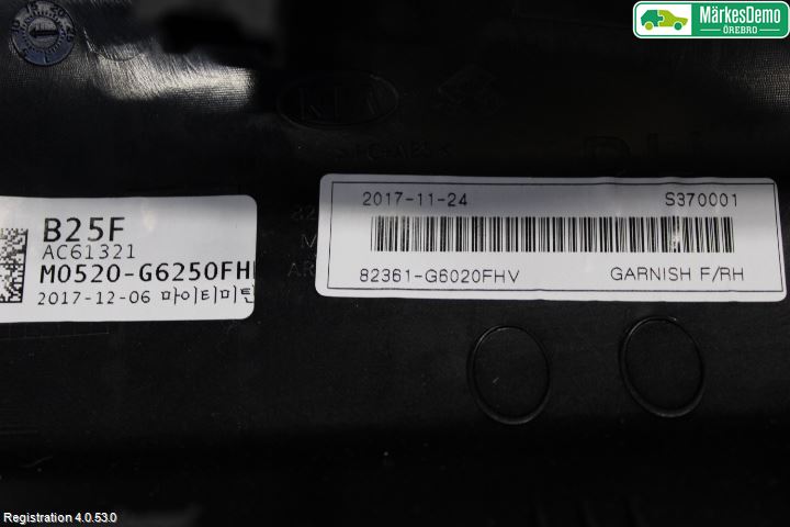 Kia PICANTO 17- Dörrklädsel Hö