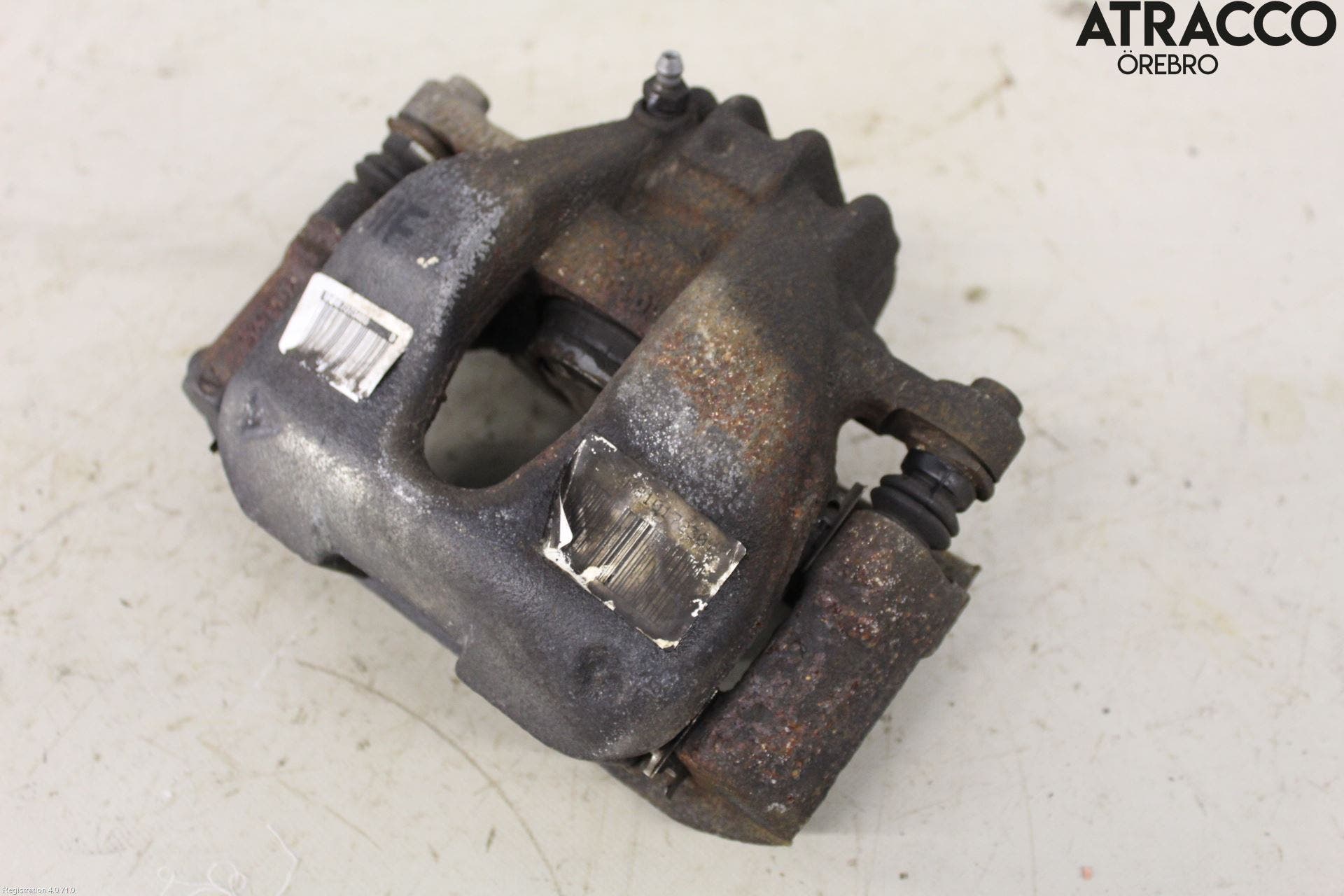 Peugeot 3008 09-16 Bromsok Fram Höger