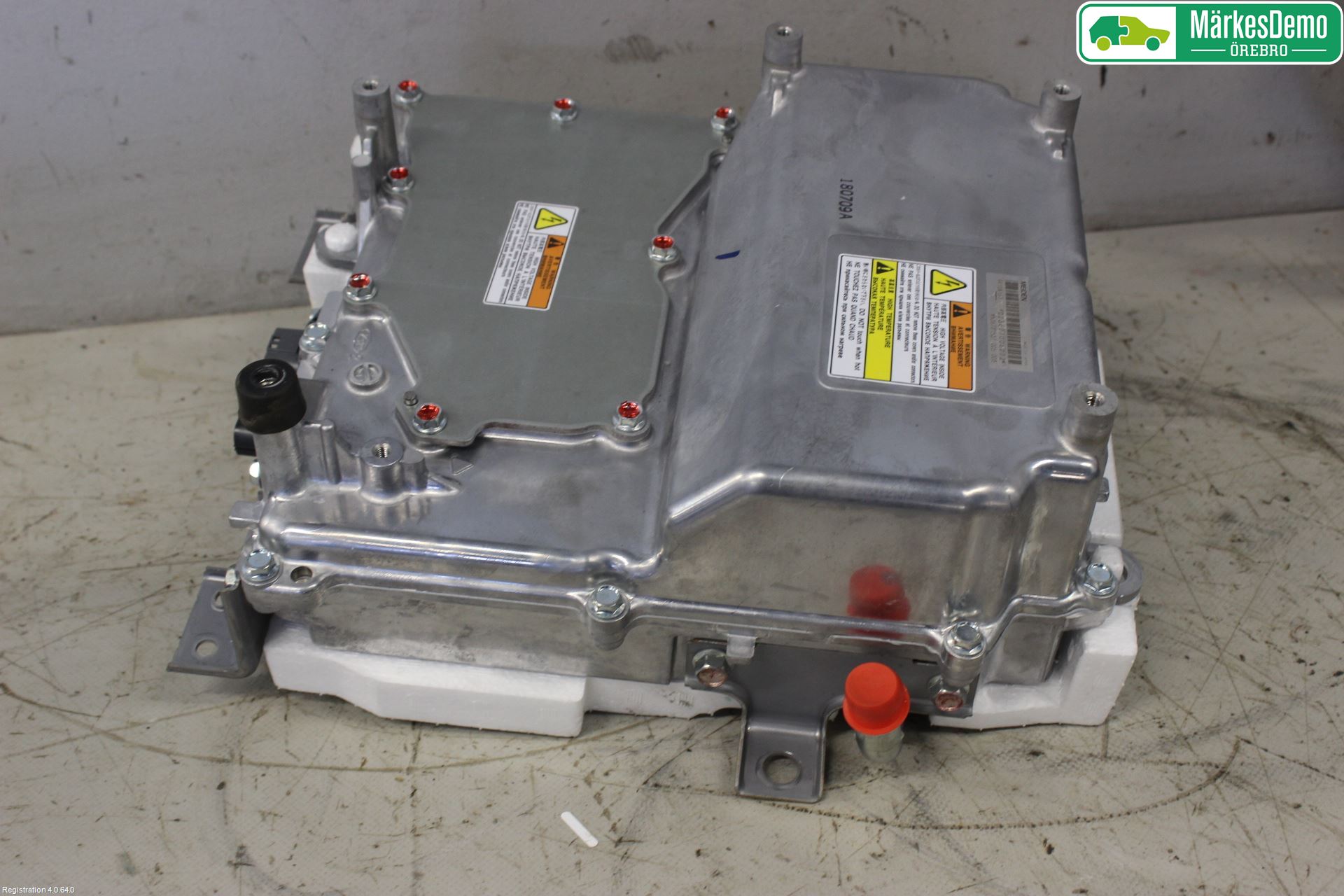 Mitsubishi OUTLANDER 13-21 Hybridconverter