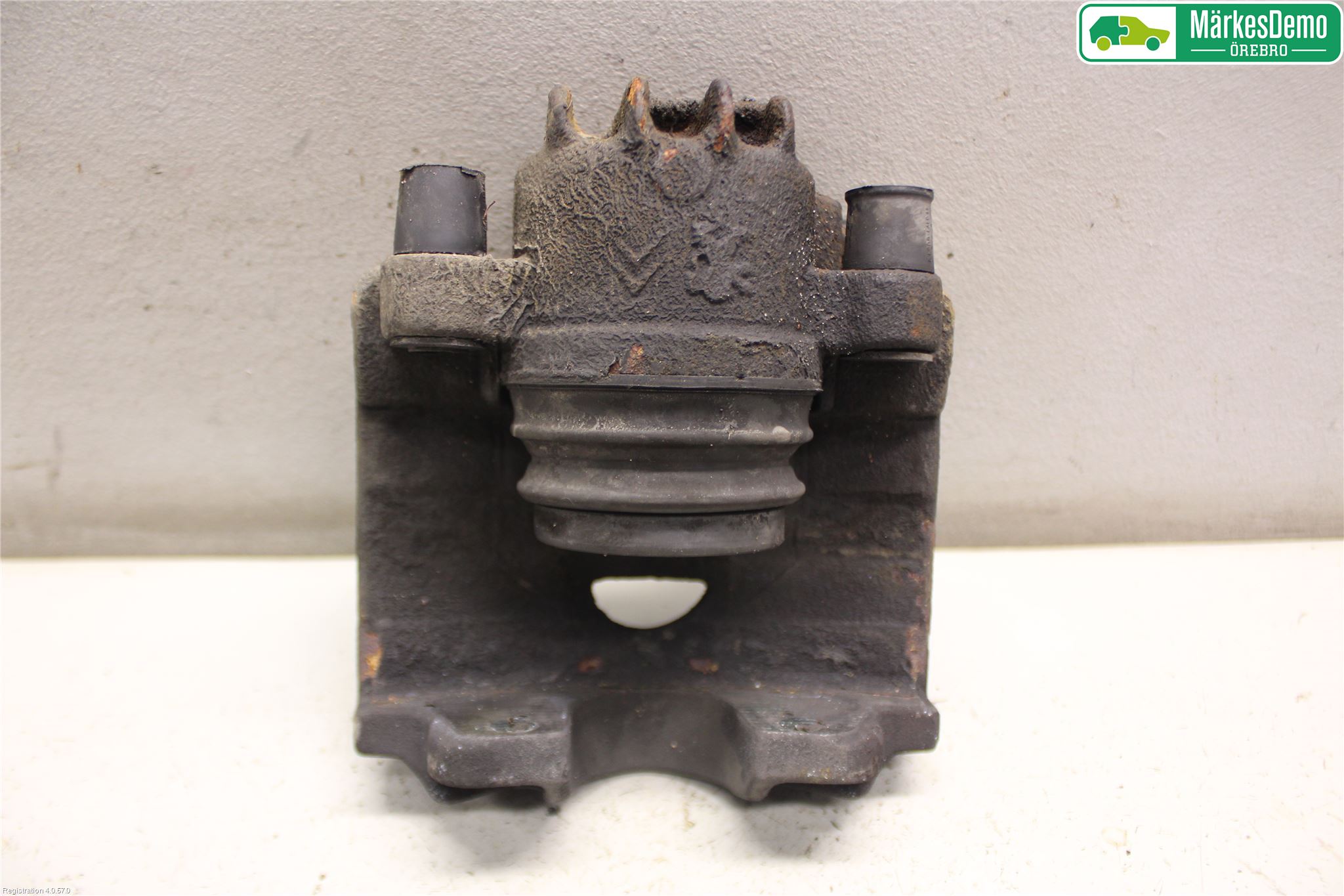 Peugeot PARTNER 16-18 Bromsok Fram Höger