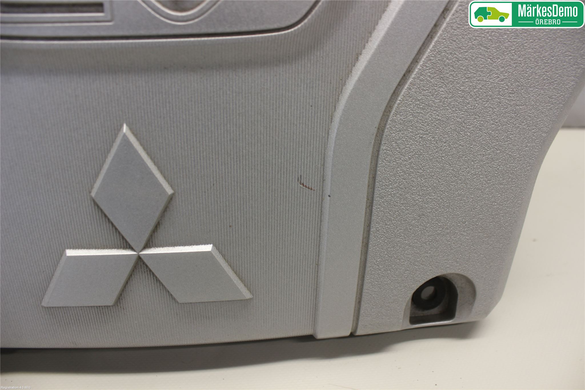 Mitsubishi OUTLANDER 13-21 Motorkåpa