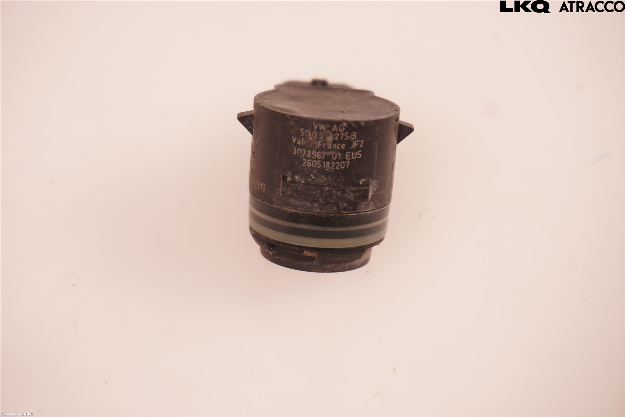 Volkswagen VW PASSAT 15-19 Parkeringshjälp Frontsensor