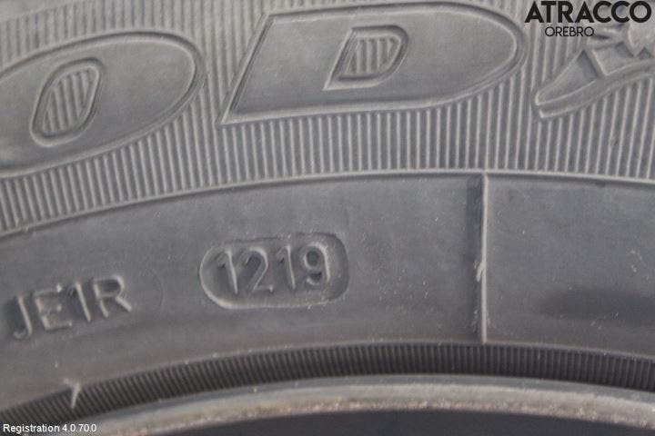 Peugeot 2008 13-20 Sommardäck Plåtfälg 4St