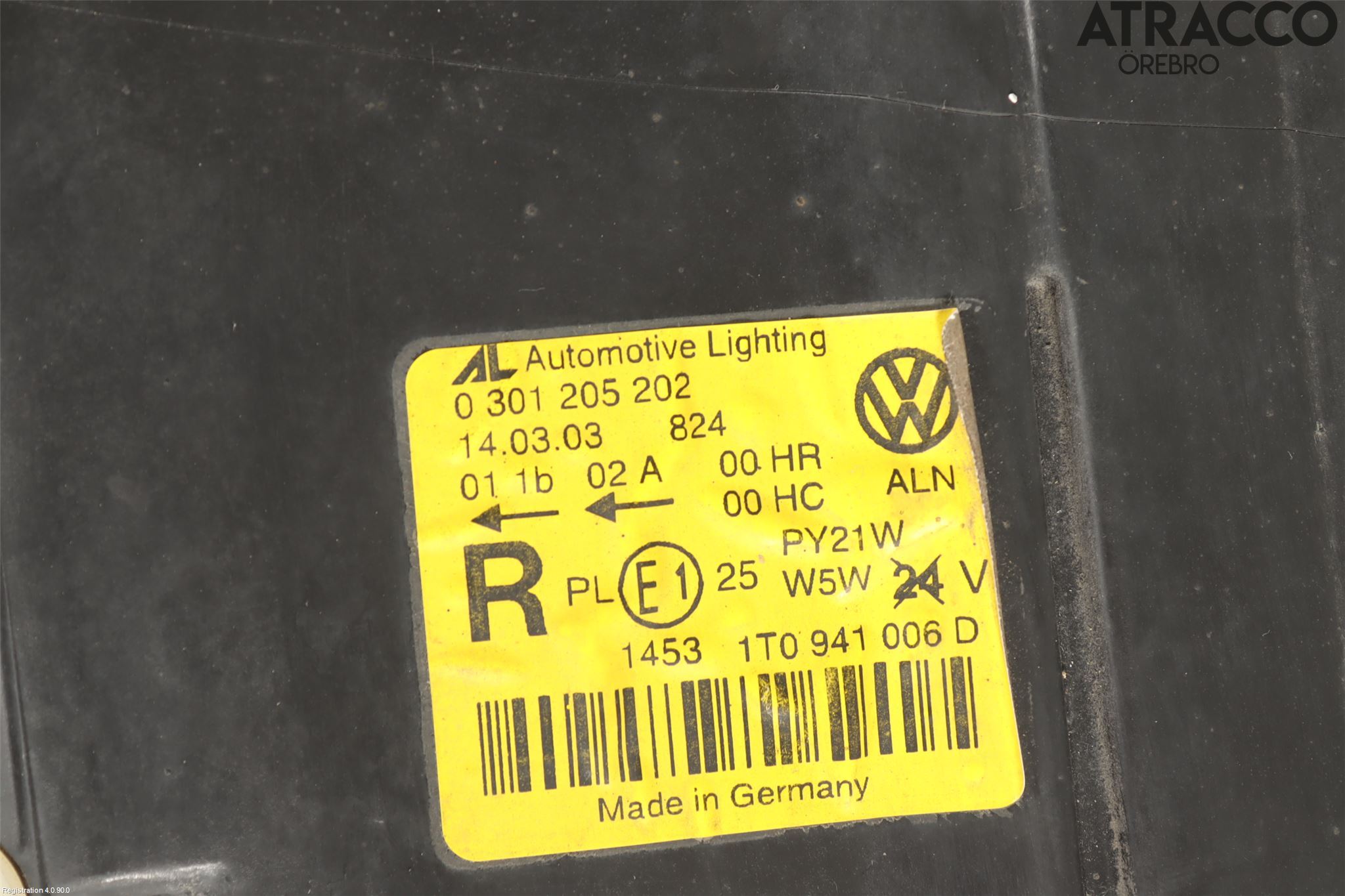 Volkswagen VW TOURAN 03-10 Strålkastare Höger