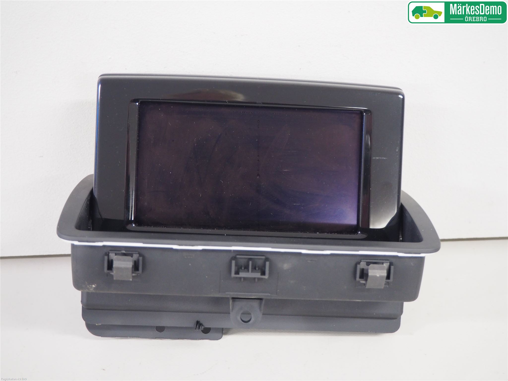 Audi Q3 8U 12-18 Bildskärm