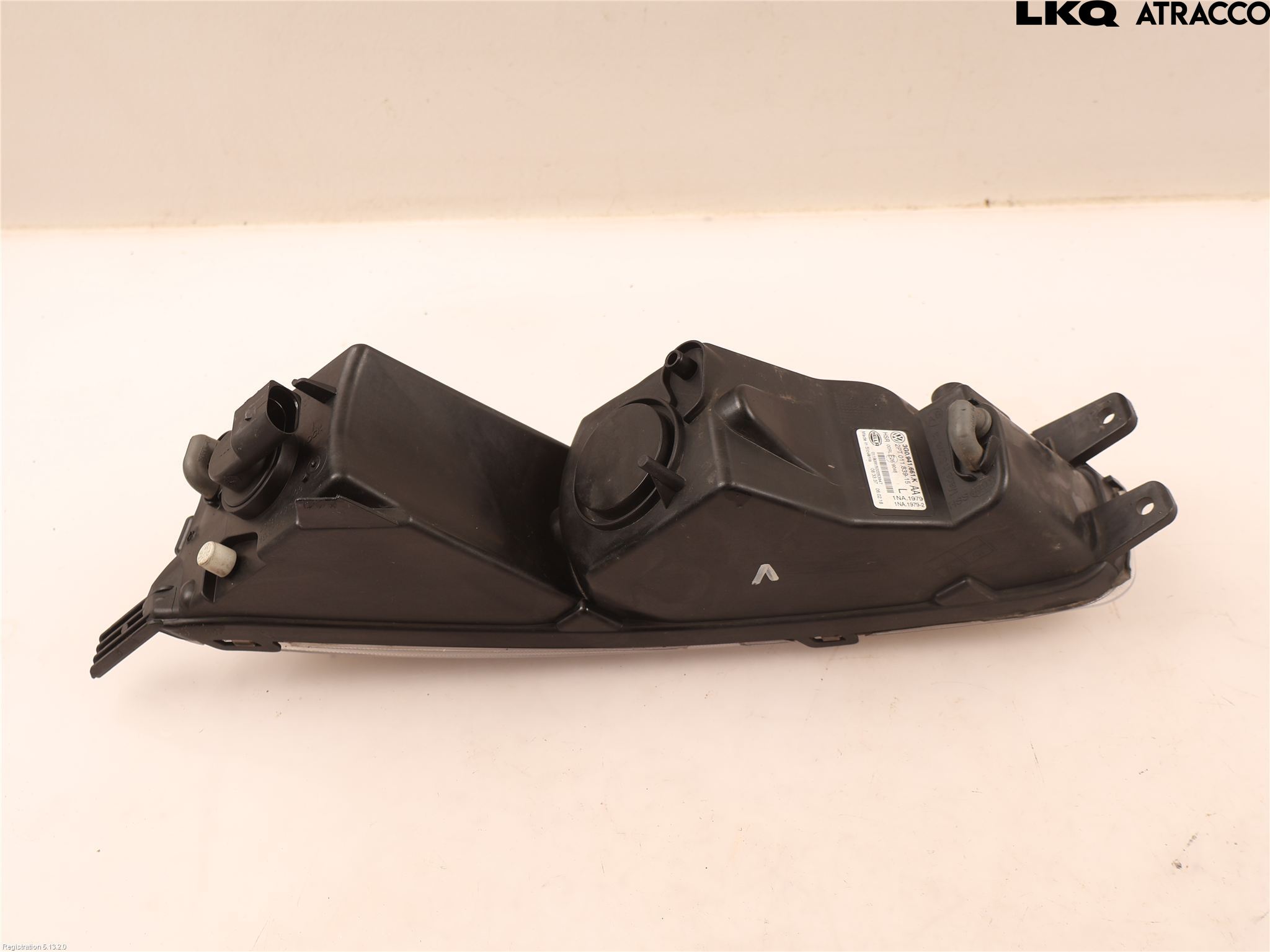 Volkswagen VW PASSAT 15-19 Dimljus-Varselljus Fram