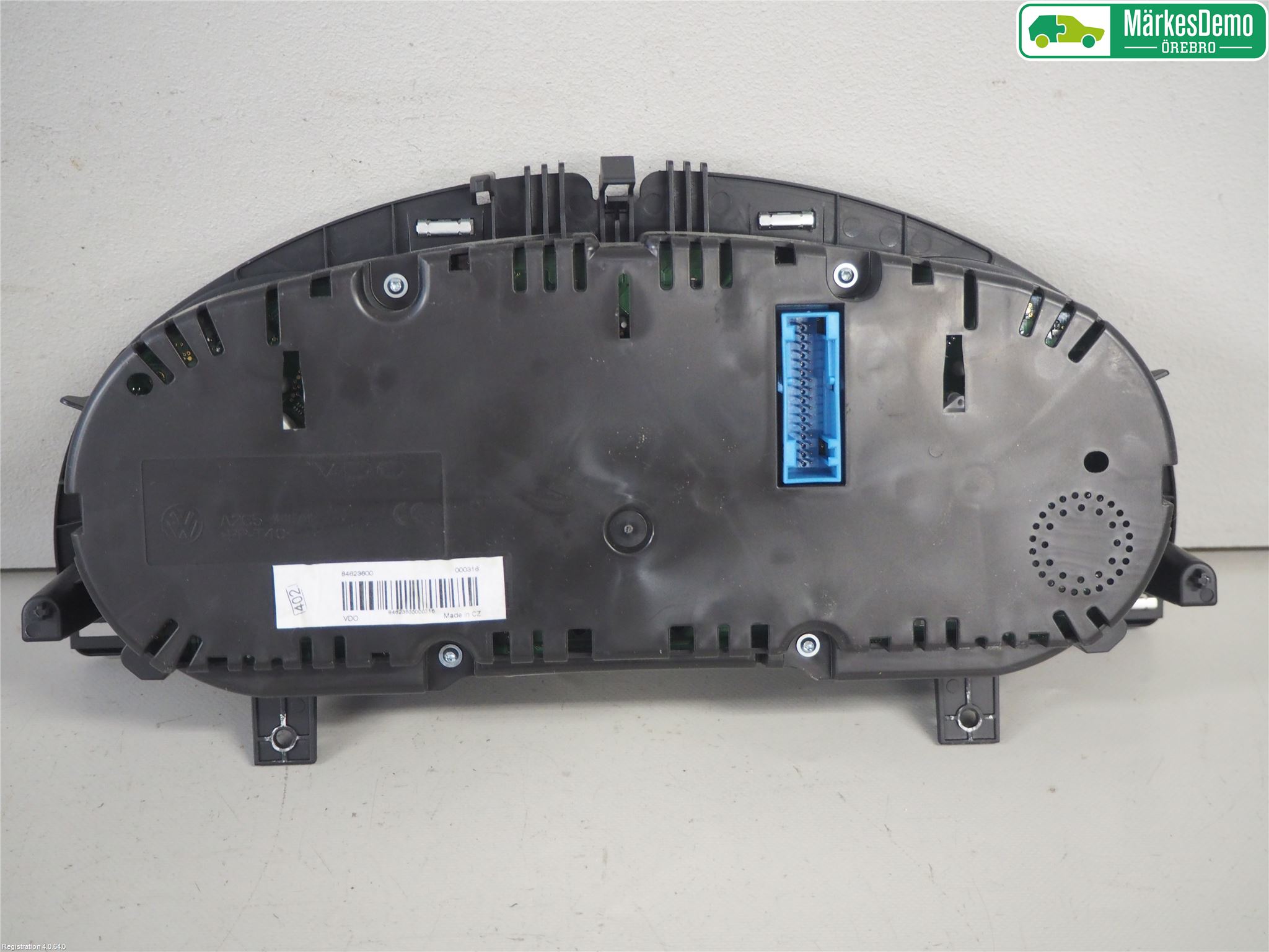 Volkswagen VW PASSAT 11-14 Instrument Komb
