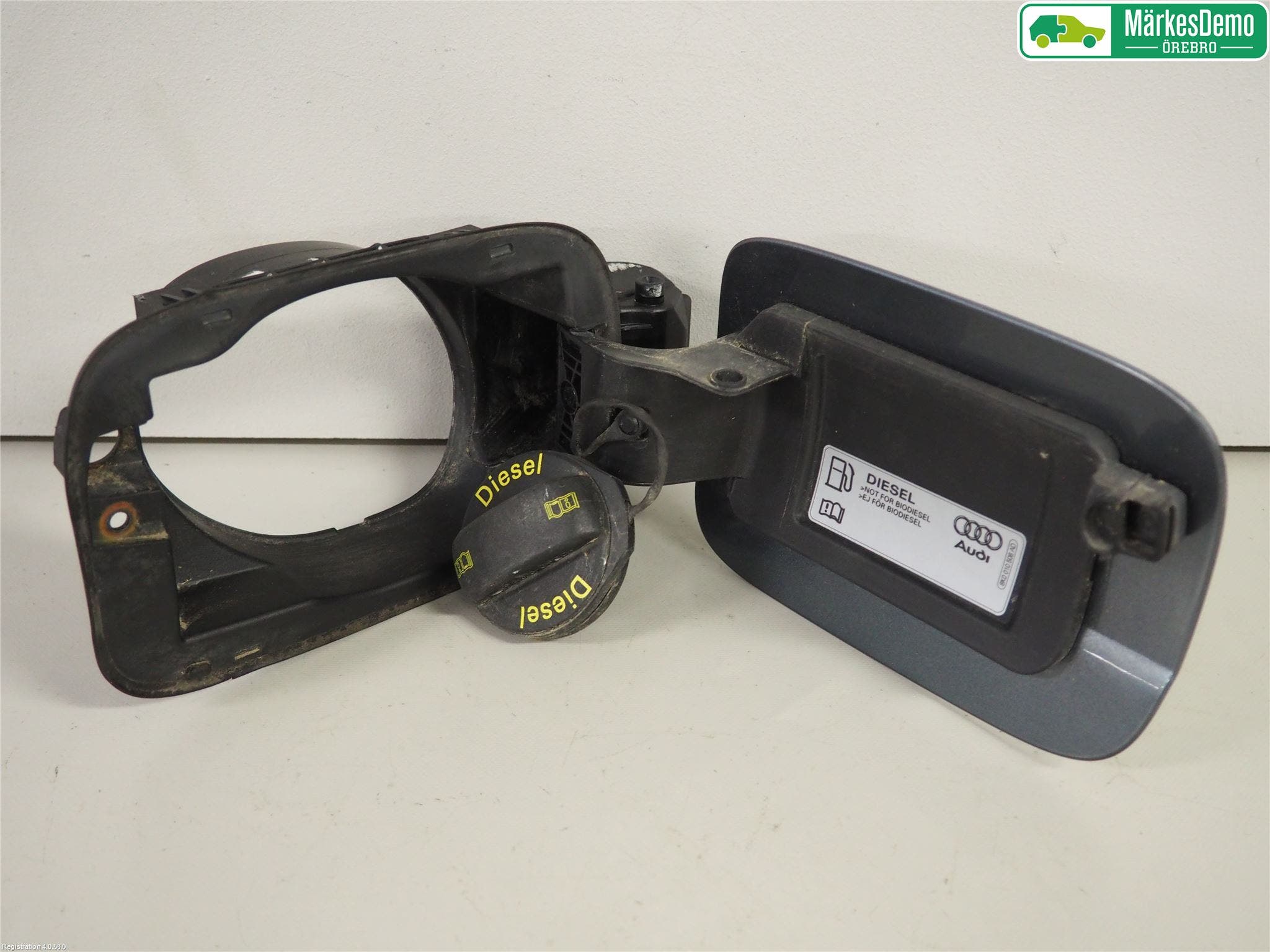 Audi A4 12-15 Tanklucka
