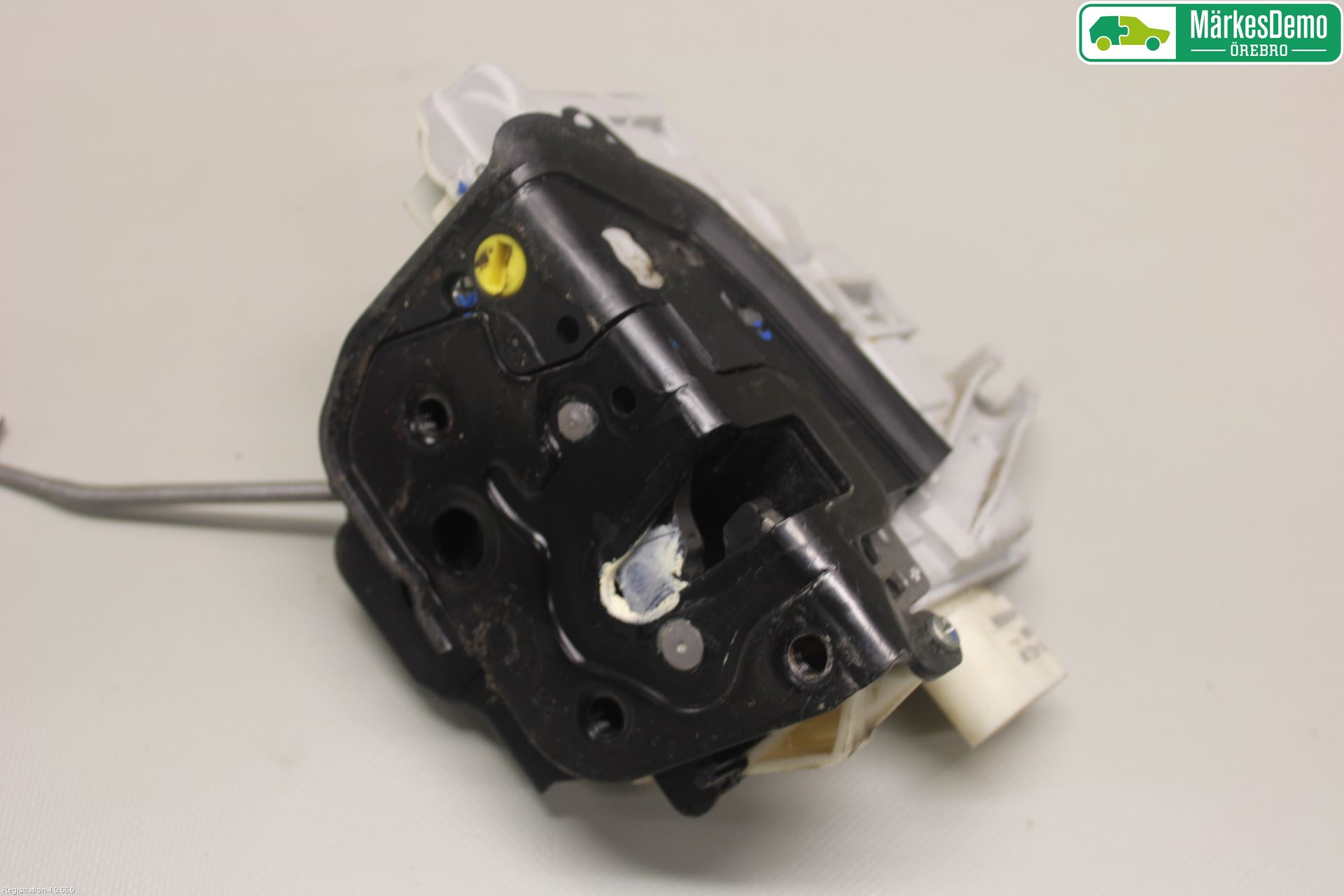 Audi A6/S6     05-11 Låskista-Dörrlås