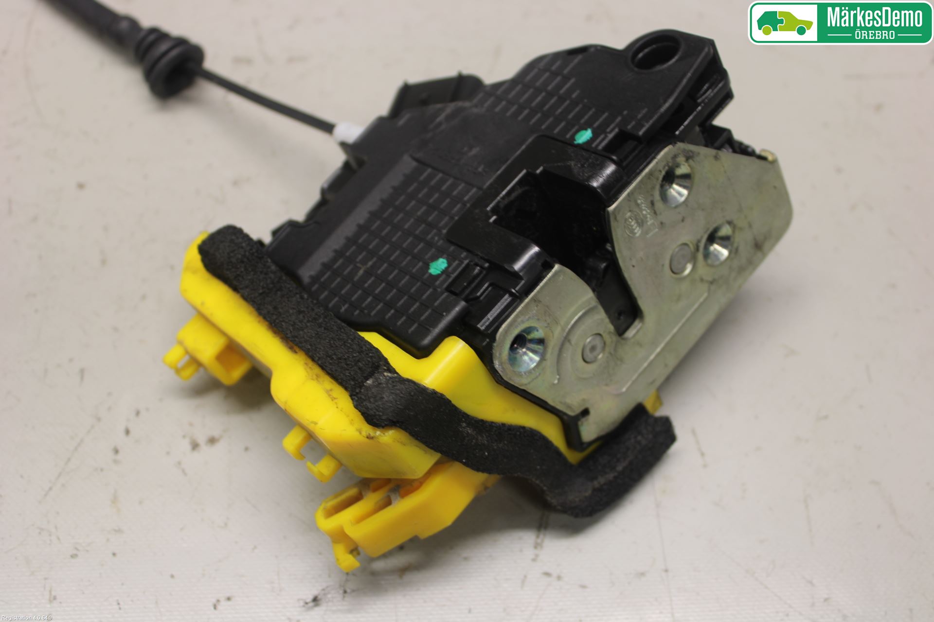 Kia CEED 12-18 Låskista-Dörrlås