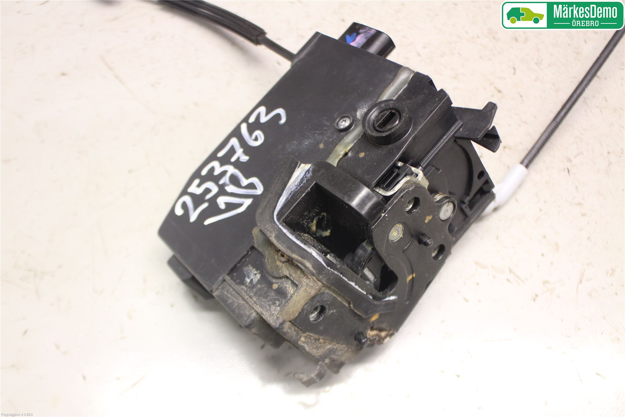 Peugeot 308 14-21 Låskista-Dörrlås