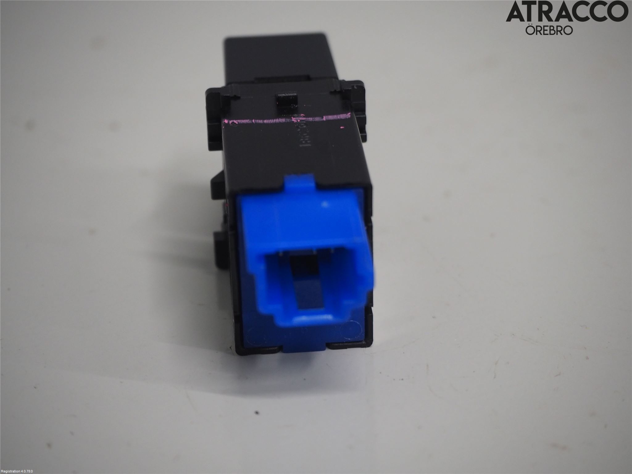 Subaru OUTBACK 15-20 Strömställare Övrigt