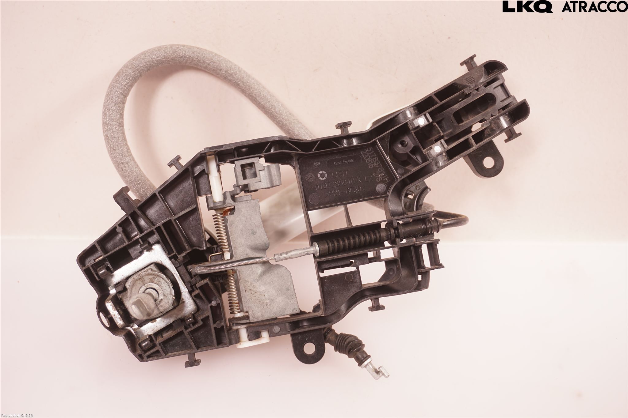 Volkswagen VW PASSAT 15-19 Dörrhandtag Yttre Vä