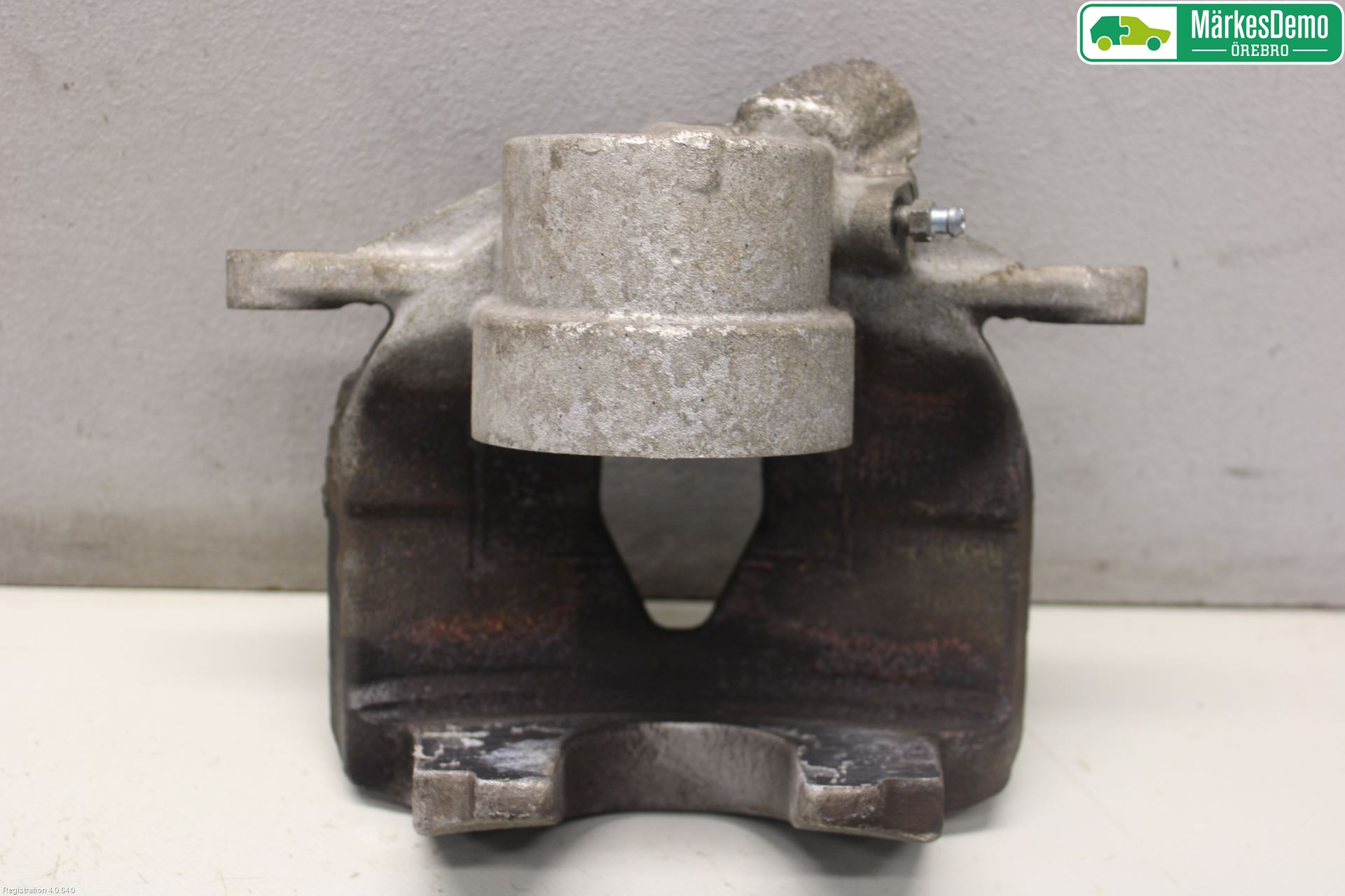 Peugeot 308 14-21 Bromsok Fram Höger