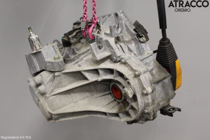 Nissan PULSAR Växellåda Man 6 Vxl