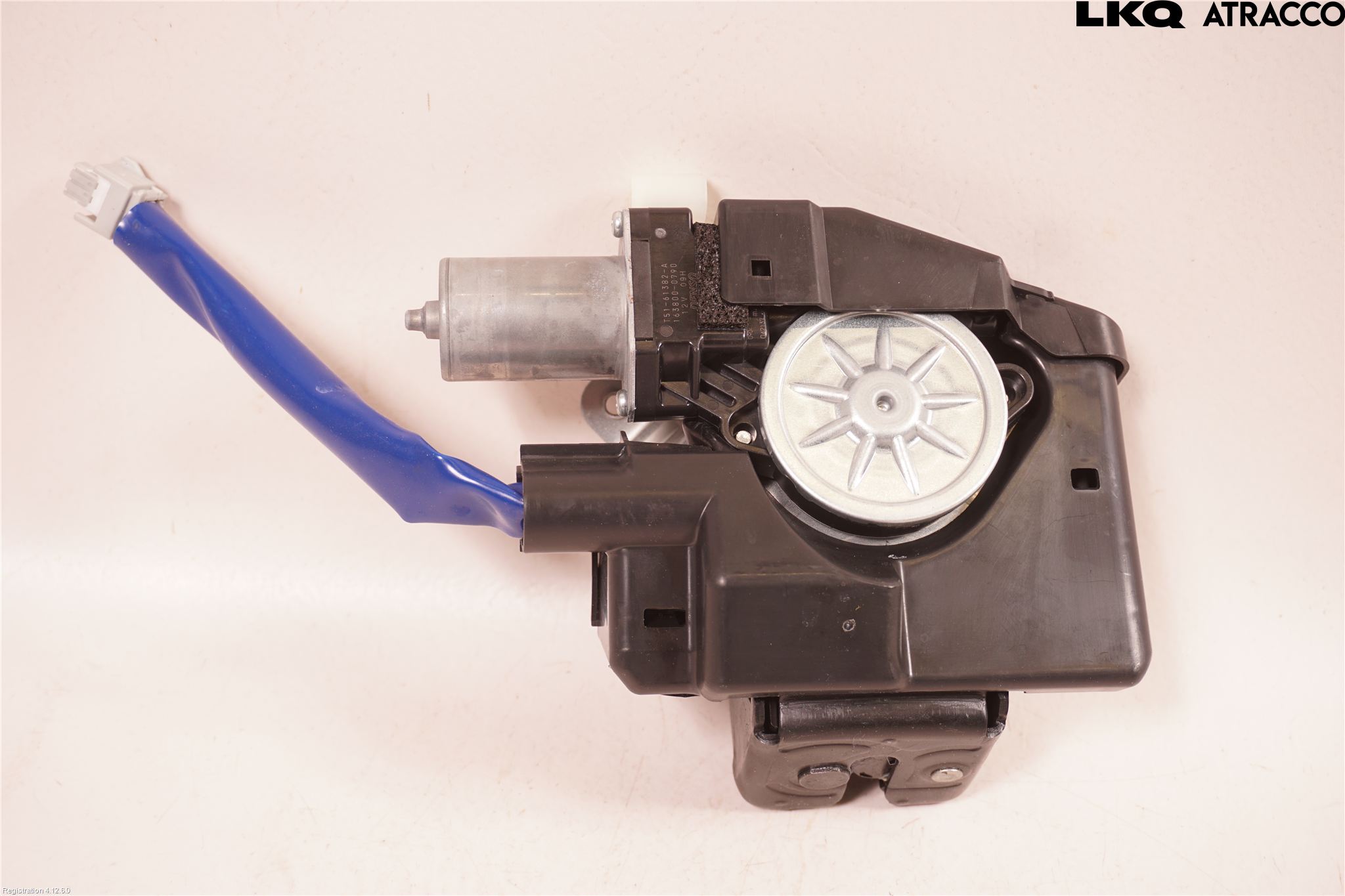 Toyota RAV4 19- Låskista Baklucka