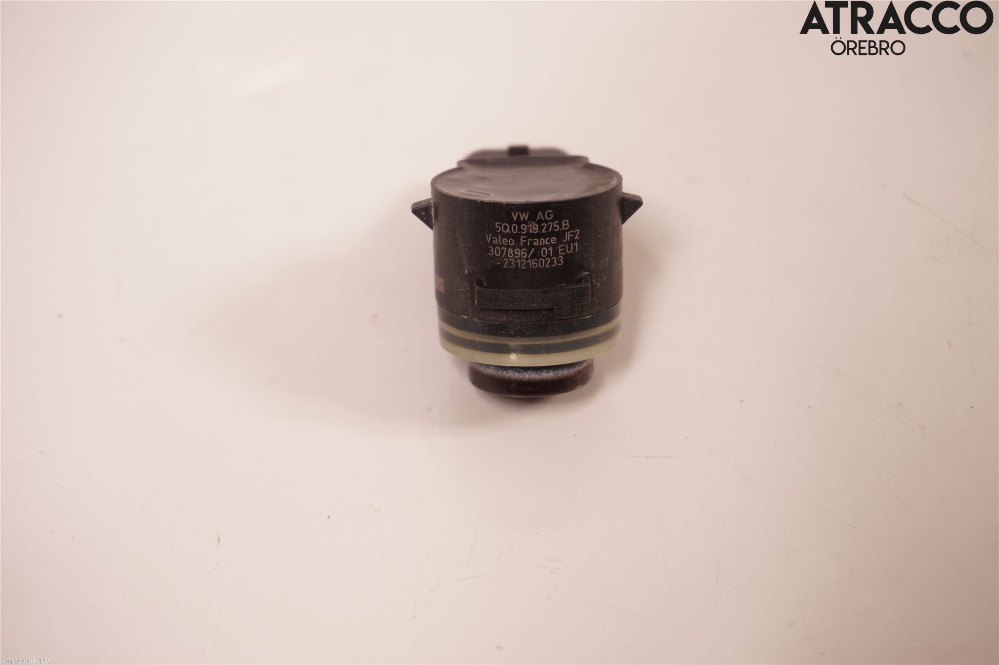 Volkswagen VW PASSAT 15-19 Parkeringshjälp Frontsensor