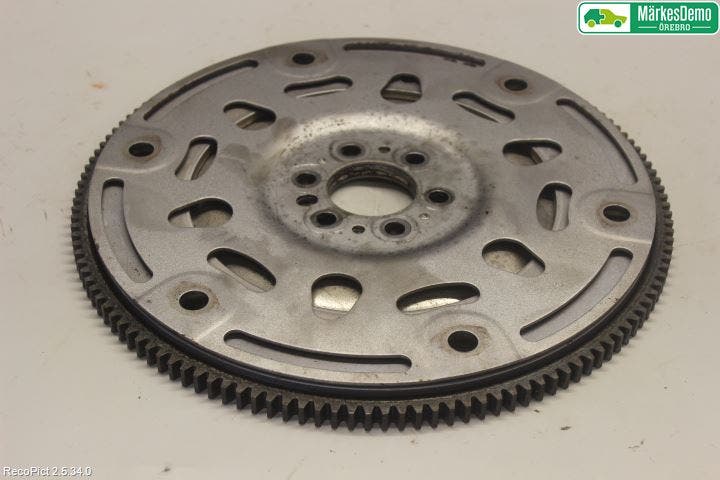 Peugeot 5008 17-24 Svänghjul Aut