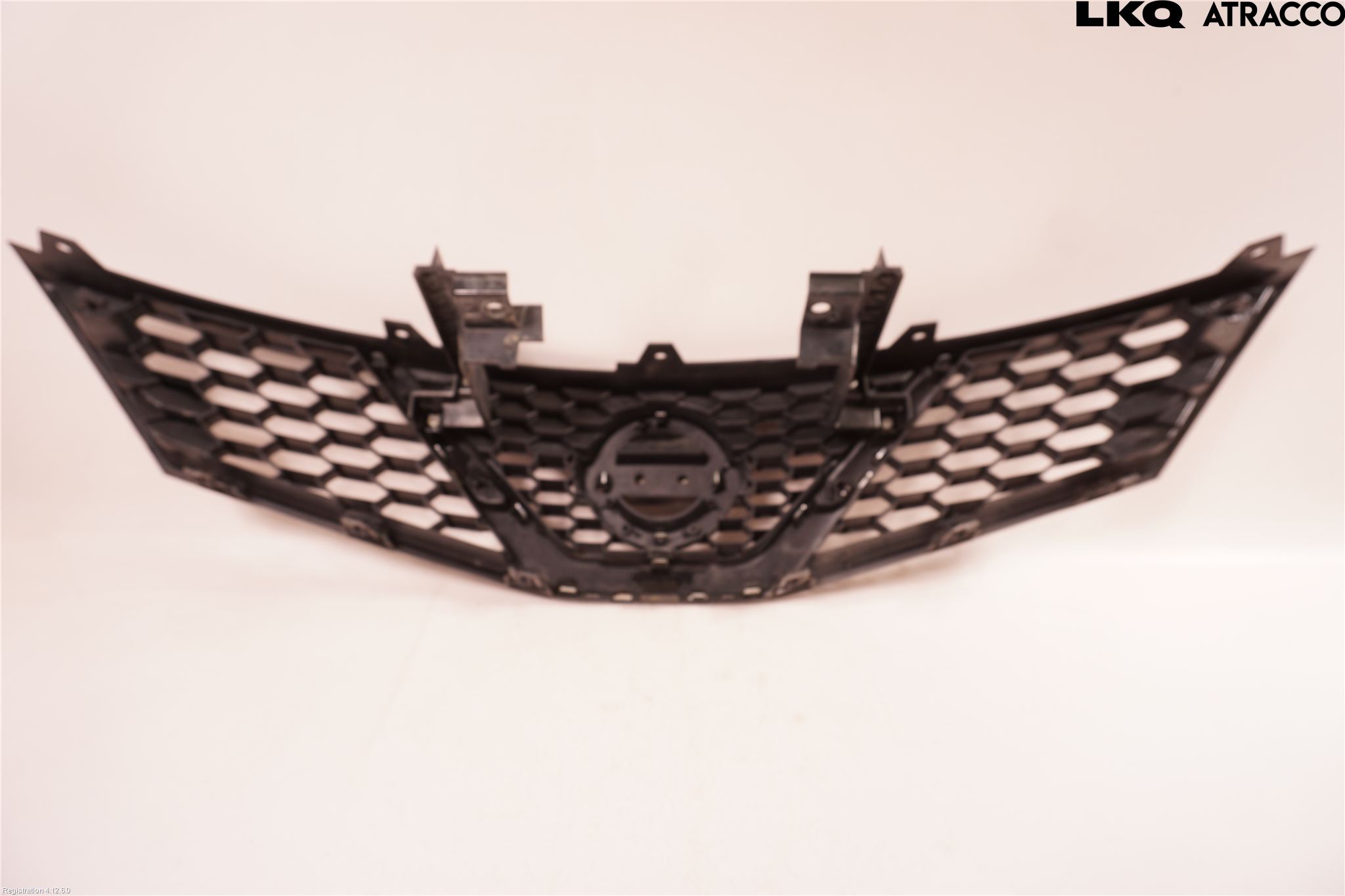 Nissan PULSAR Grill Komp