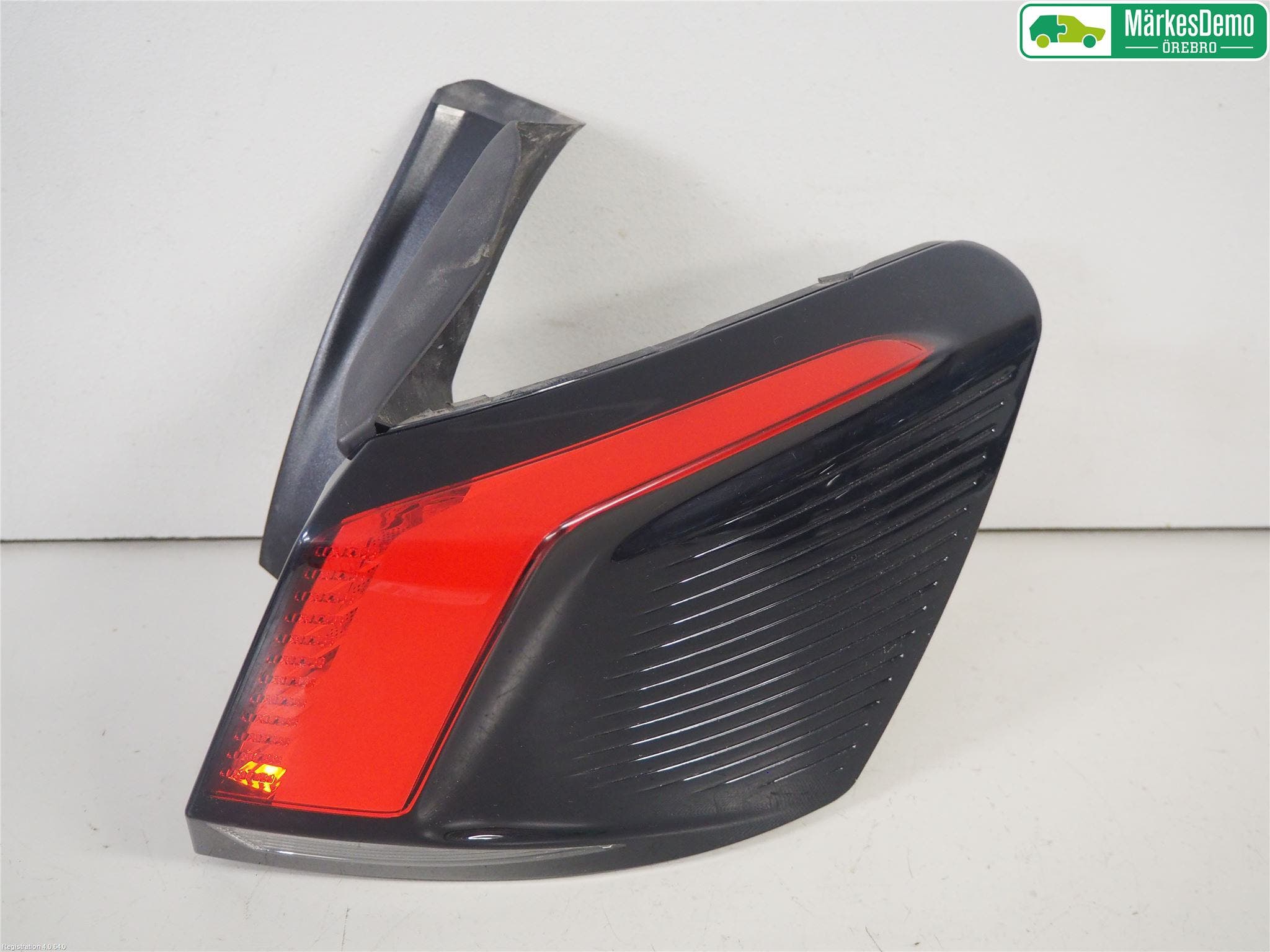 Peugeot 3008 17-24 Bakljus Höger