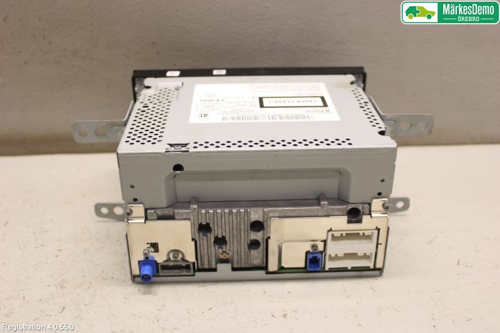 Nissan NOTE E12 14-20 Gps Navigator