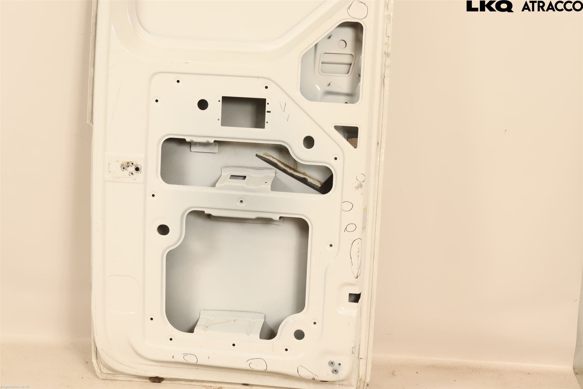 Volkswagen VW CRAFTER II / E-CRAFTER 17- Dörr Bak Van-Skåp Höger