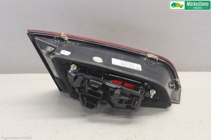 Audi A3/S3 8V 13-20 Bakljus Lucka Hö