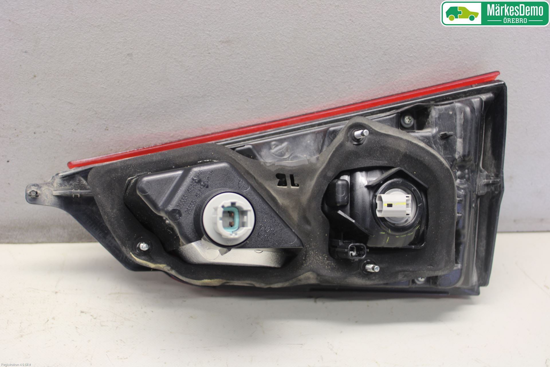 Nissan QASHQAI 14-17 Bakljus Lucka Vä
