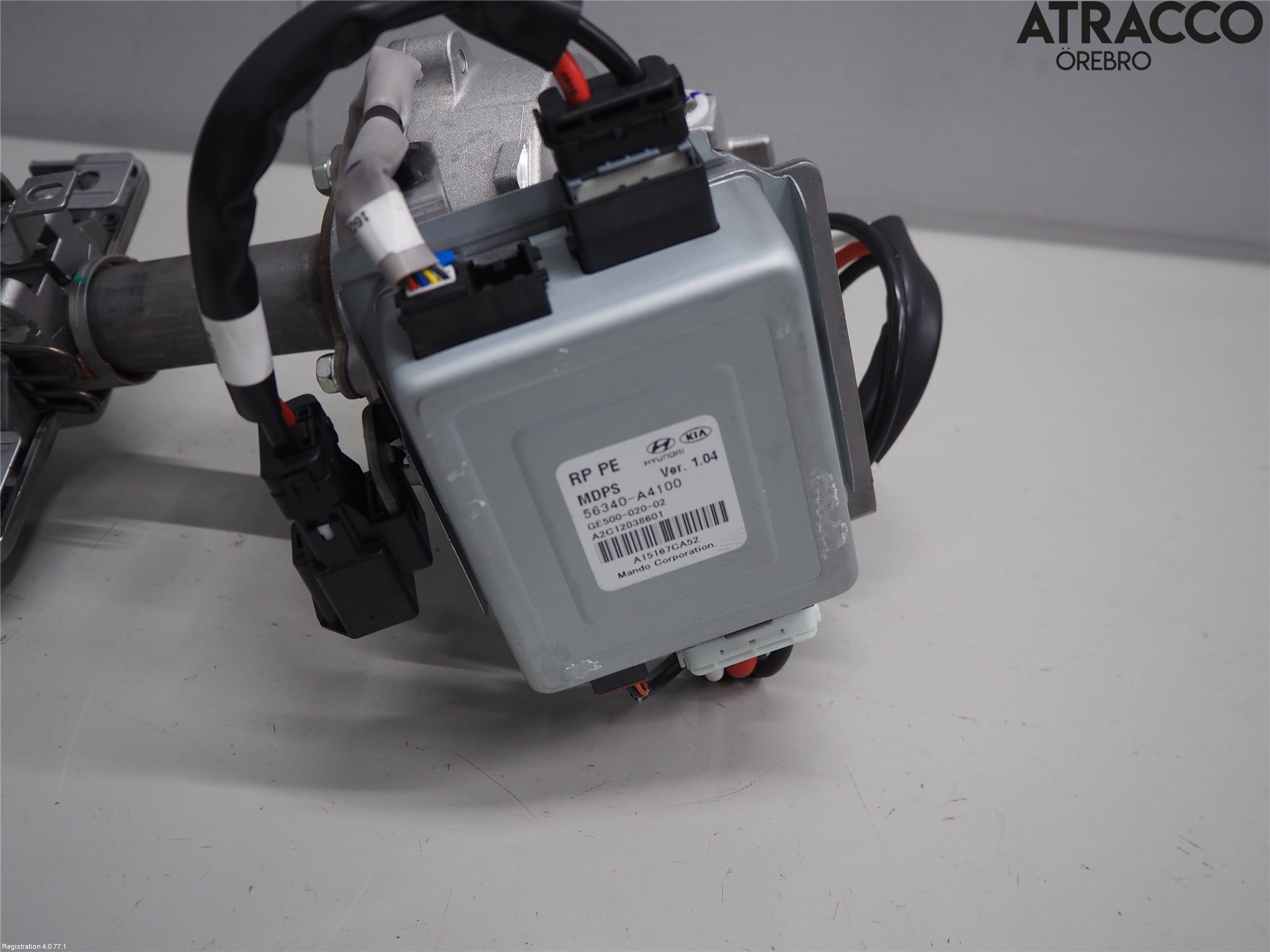 Kia CARENS III 13-19 Rattaxelagg Med Inb Servo