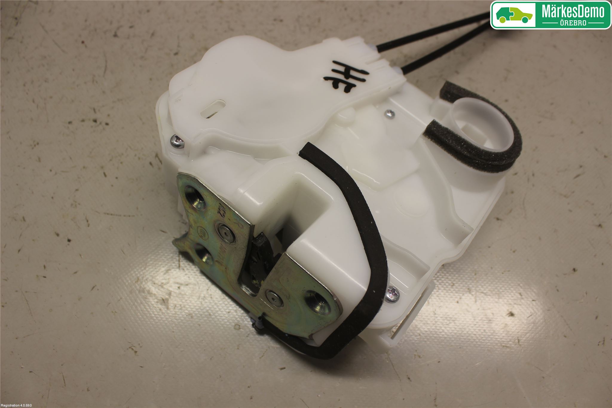 Mitsubishi OUTLANDER 13-21 Låskista-Dörrlås