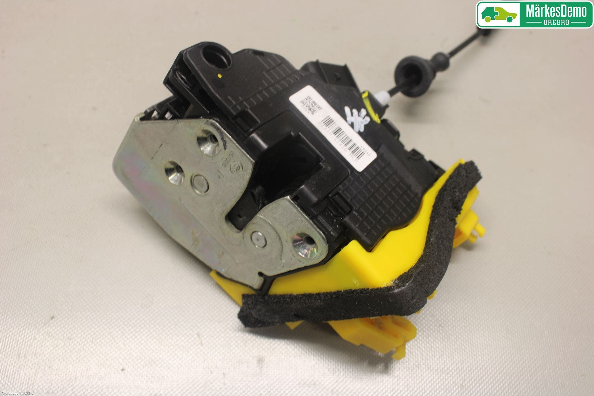 Kia CEED 12-18 Låskista-Dörrlås