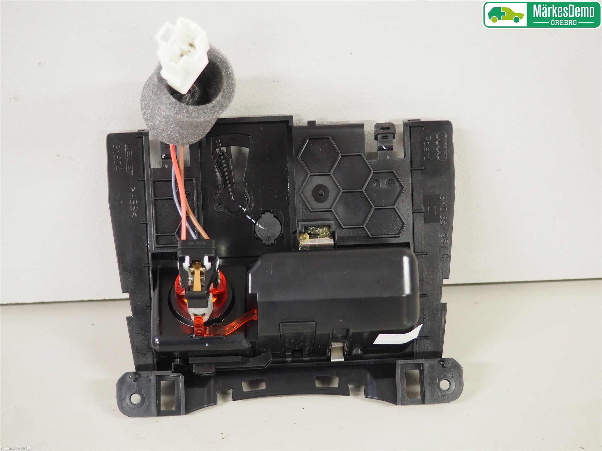 Audi A4 12-15 Askkopp