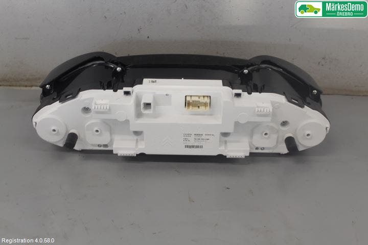 Peugeot 308 14-21 Instrument Komb